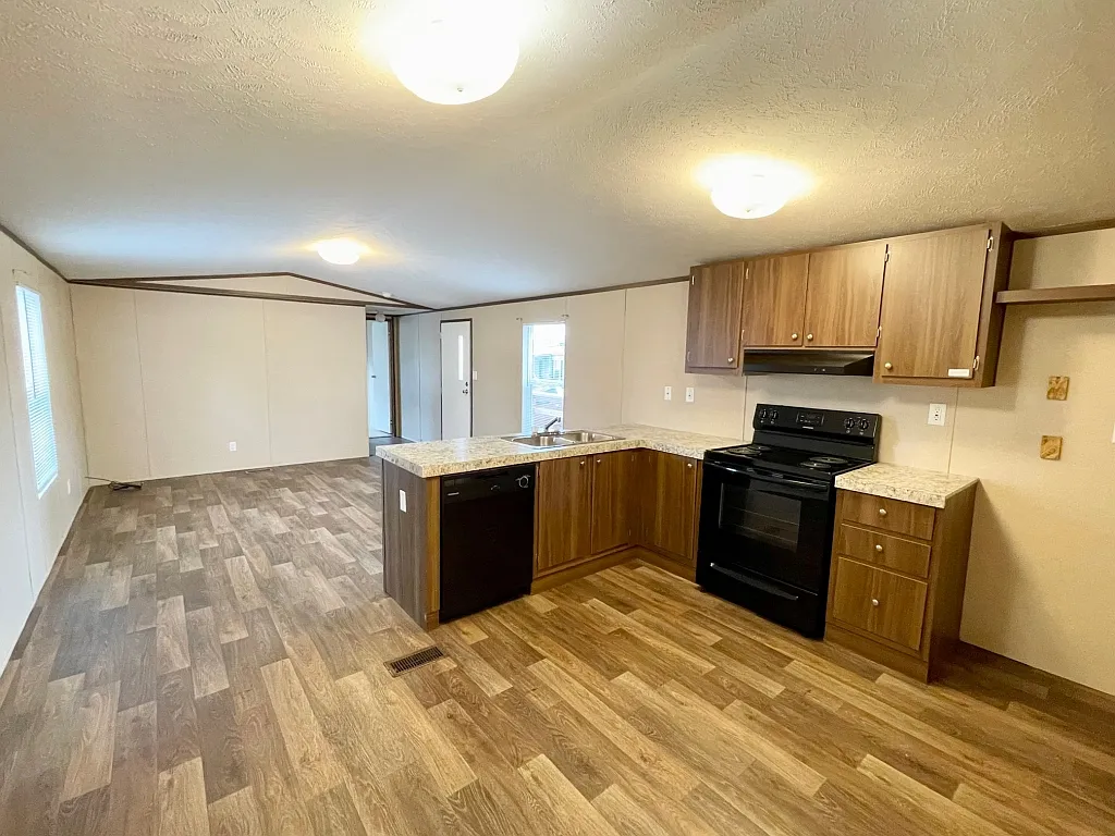 2 bed, 840 sqft, $1,095 — Photo 2