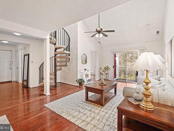 4th image of 12901 Churchill Ridge Cir APT 13