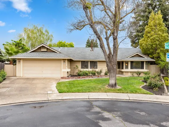 3213 Harbor Dr, Modesto, CA 95355