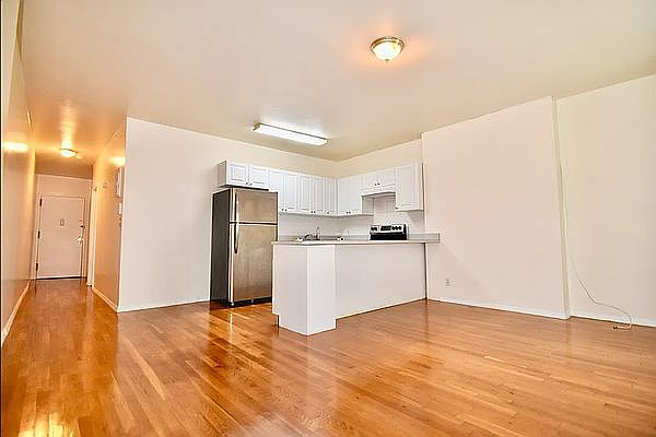 1st image of 362 W 116th St APT 2B