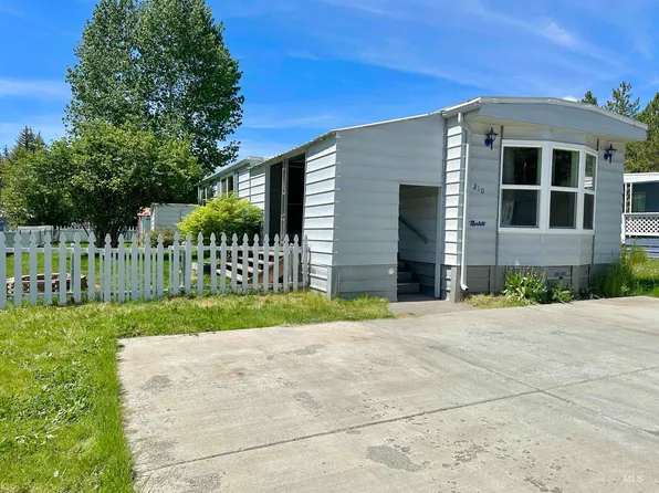 411 N Almon #210, Moscow, ID 83843