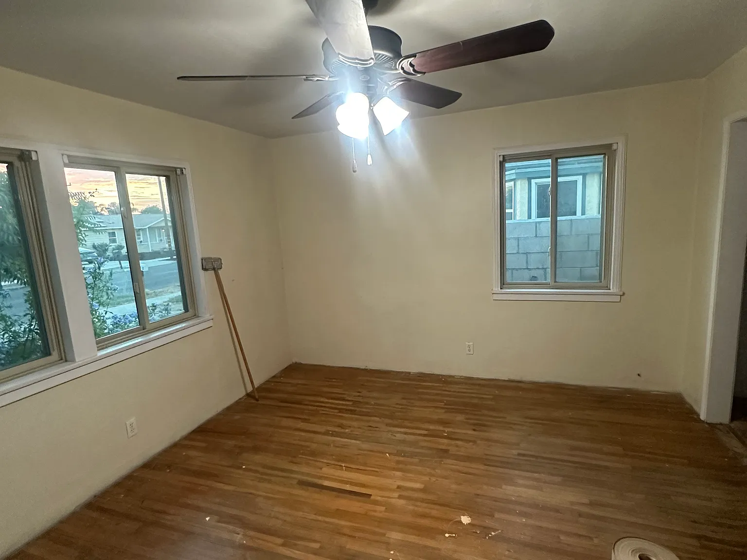 4 bed, 2640 sqft, $2,800 — Photo 3