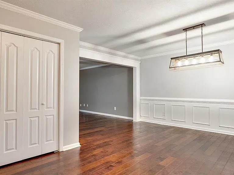756 Keyes Dr — Photo 9