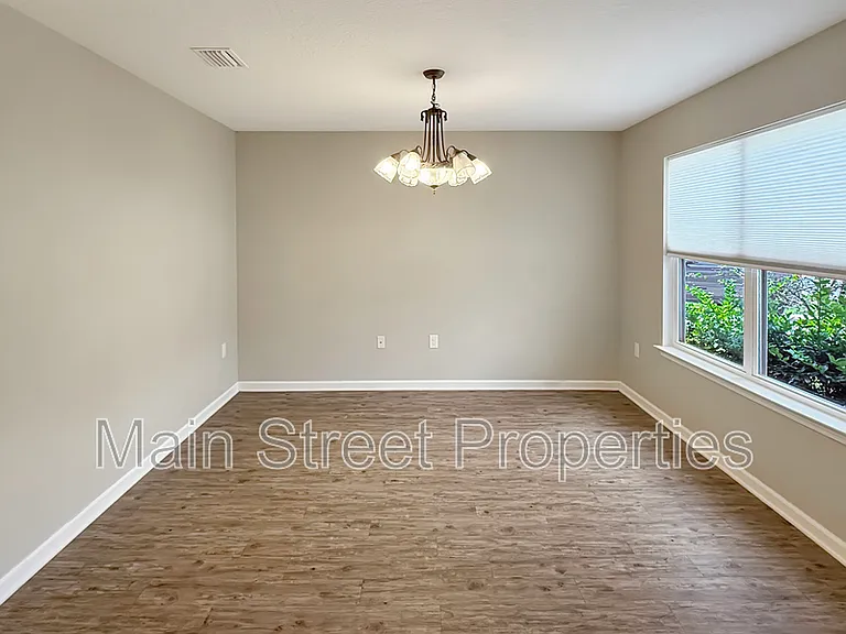 5777 Blackhorse Cir — Photo 2