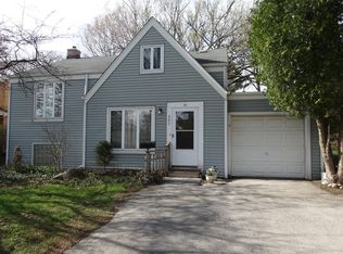 307 E Butterfield Rd, Elmhurst, IL 60126