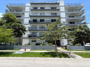 16508 NE 26th Ave APT 604, North Miami Beach, FL 33160