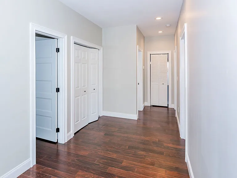 33 Michigan Ln — Photo 30