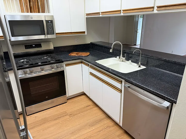 7602 Hollister Ave #302 — Photo 7