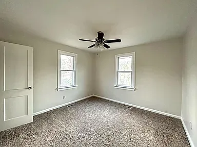 1208 Stewart Dr — Photo 15