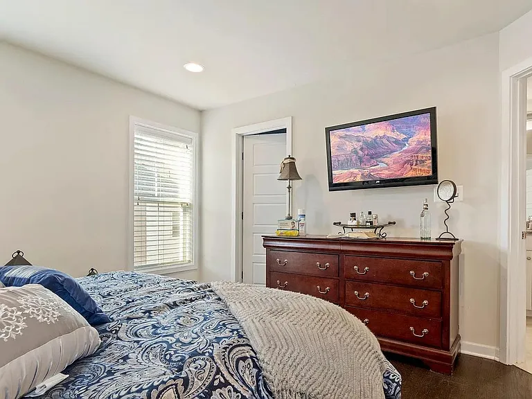 12604 Layhill Rd — Photo 14
