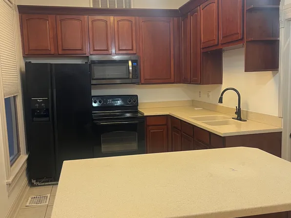 698 S Peru St #A, Cicero, IN 46034