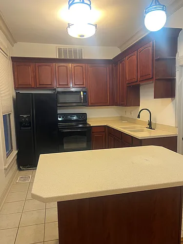 698 S Peru St #A Photo 1