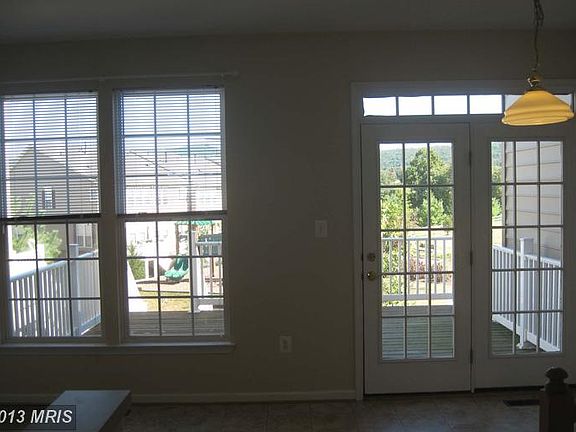 4th image of 503 Stone Springs Ln