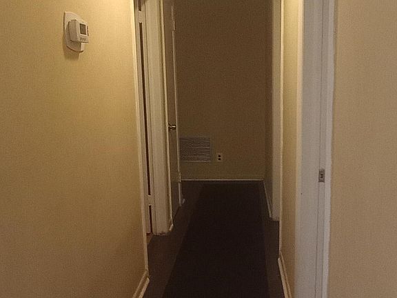 3rd image of 7834 WOODLEIGH Drive S
