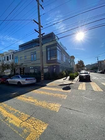 2nd image of 3207 25th St