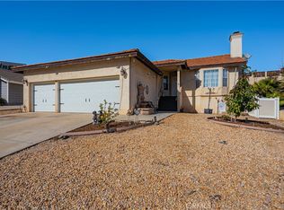 22196 Hoofbeat Way, Canyon Lake, CA 92587