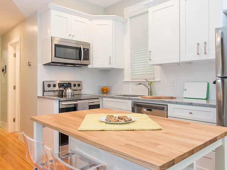 153 Trenton St #4 — Photo 8