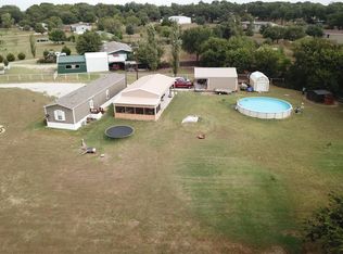 129 Hogue Ln, Springtown, TX 76082