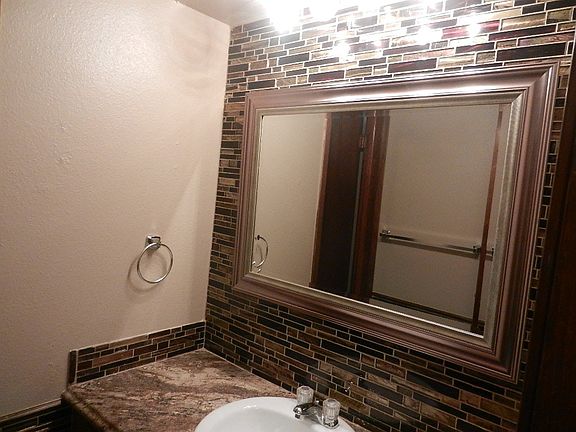 NEW updates in bathroom