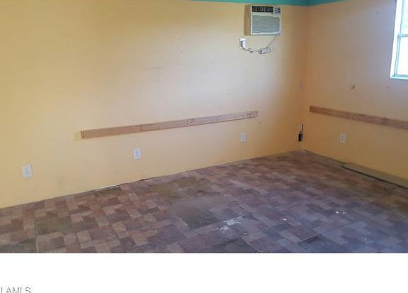 4th image of 1317 Ellendale Cir