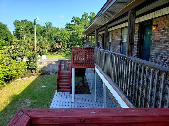 3rd image of 3386 Barrancas Ave APT 1