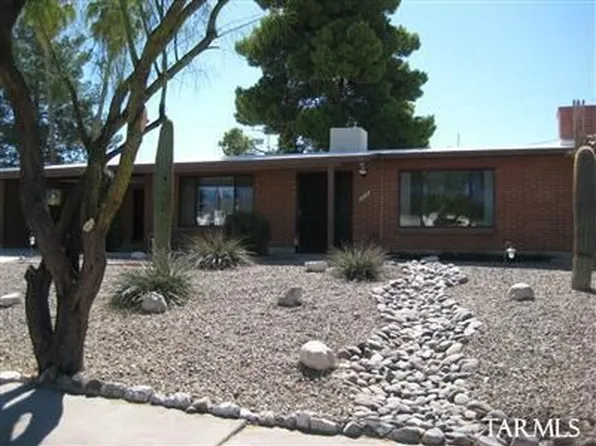 7712 E Elida St, Tucson, AZ 85715