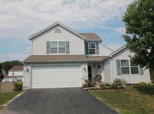 393 Moss Ct, Marysville, OH 43040