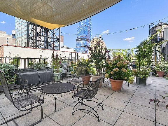 5th image of 255 W 98th St APT 6B