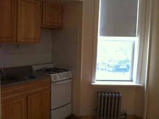 Rented by Corcoran | media 10