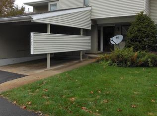 6425 Wainscot Dr SE, Grand Rapids, MI 49546