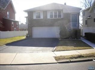 9 Columbus Ave, Little Ferry, NJ 07643