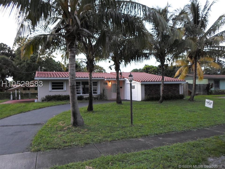 1st image of 4737 NW 1st Ct