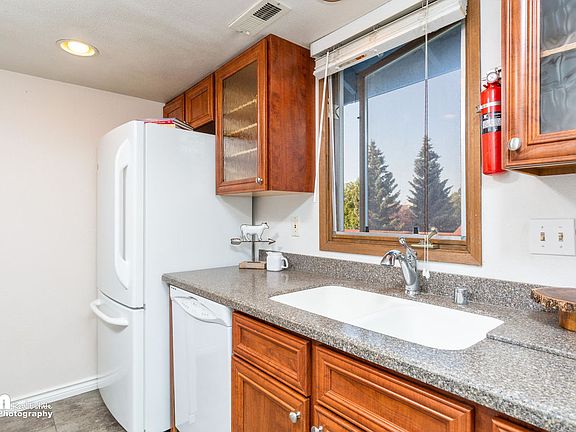 2nd image of 10285 Jamestown Dr #806