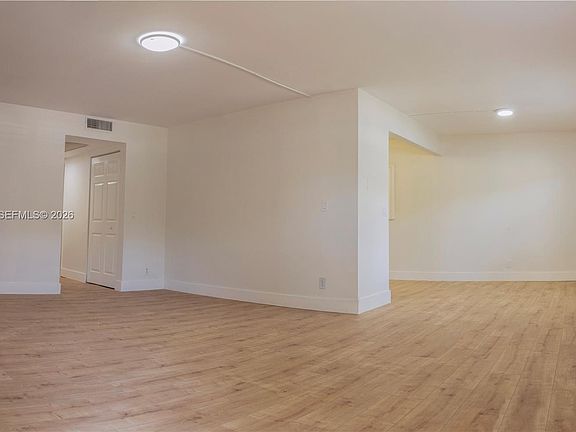 5th image of 801 SW 133rd Ter APT 118K