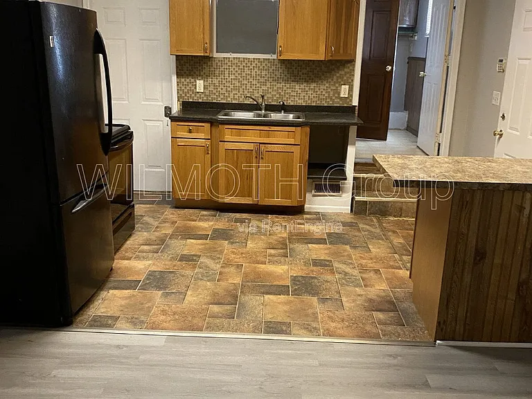 1106 N Gale St #3 — Photo 4