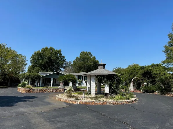 13891 Elm Road, Carthage, MO 64836