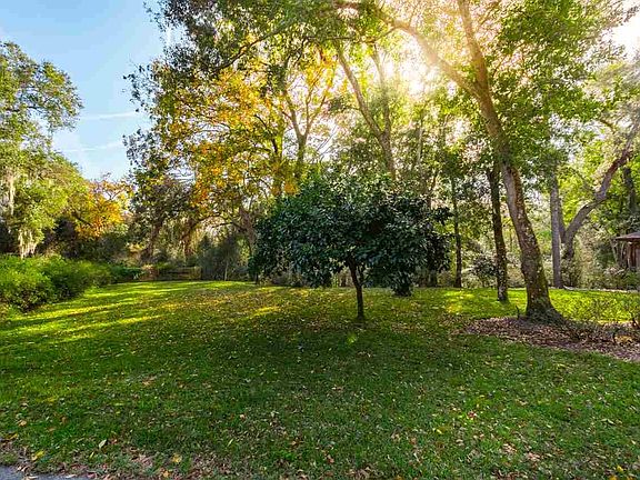 5th image of 3161 Country Creek Ln