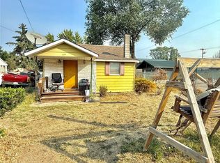 430 W 4th Ave, Omak, WA 98841