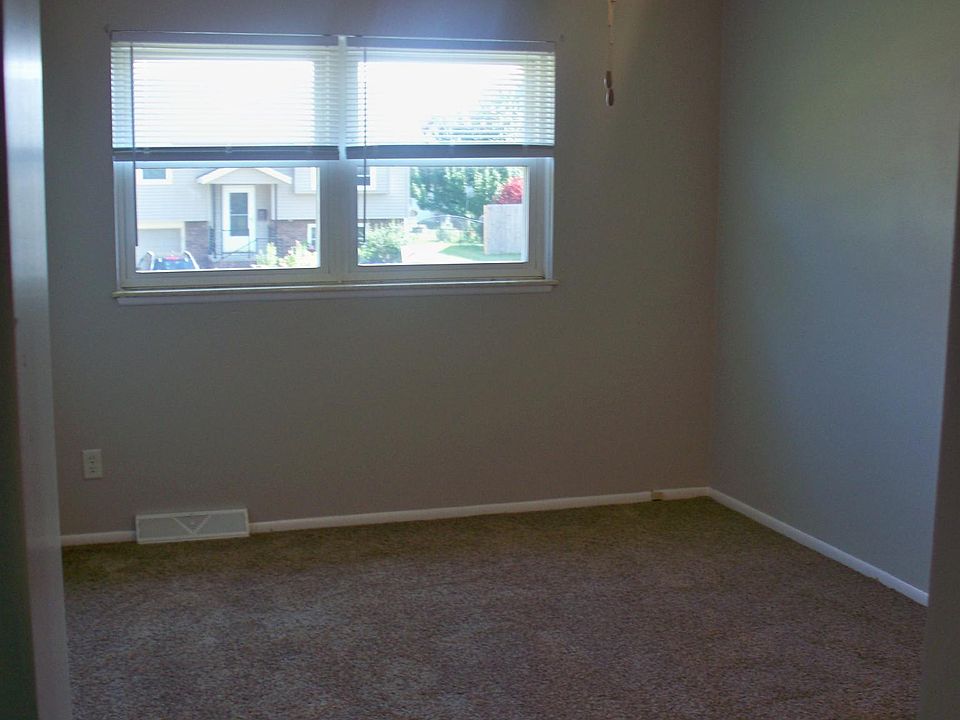 Lg Bedroom #1