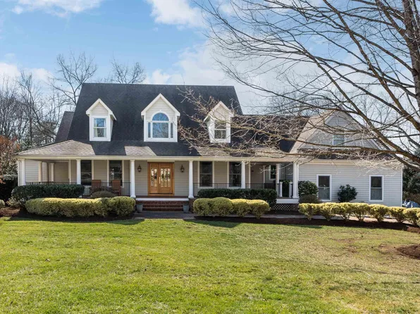 595 Glengarry Ct, Earlysville, VA 22936