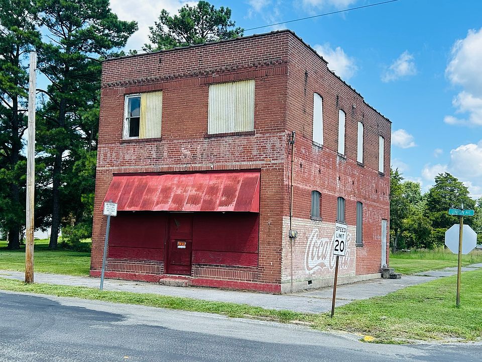 1st image of 301 Union Ave