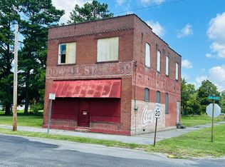 301 Union Ave, Dowell, IL 62927