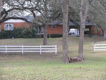 4th image of 105 Fisherman Ln
