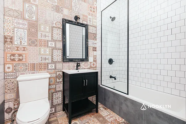 Rented by Nooklyn NYC LLC | media 7