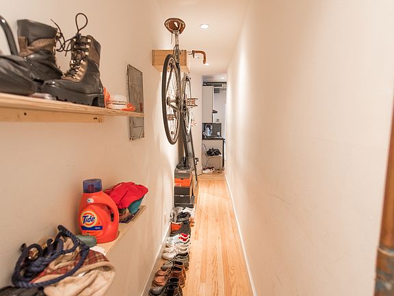 4th image of 185 Mott St #7