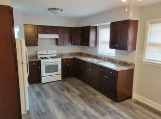 9035 S Euclid Ave, Chicago, IL 60617