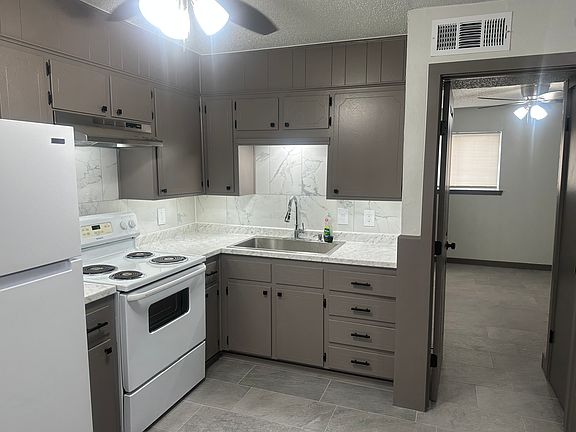 3rd image of 1216 N 8th St