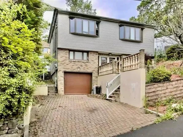 100 Duncan St, Staten Island, NY 10304