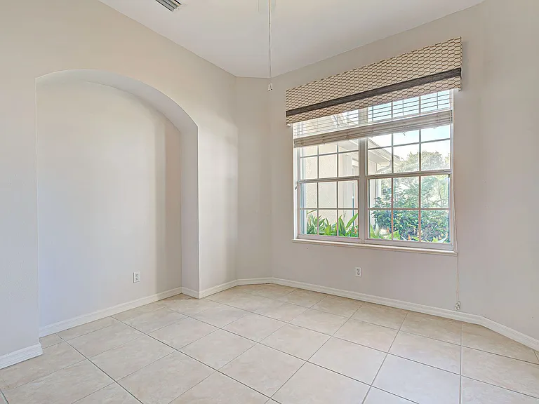 910 Bramley Ct #6 — Photo 28