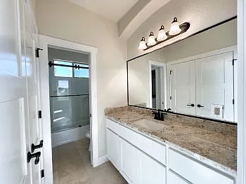 1690 Gruene Vineyard Xing — Photo 17